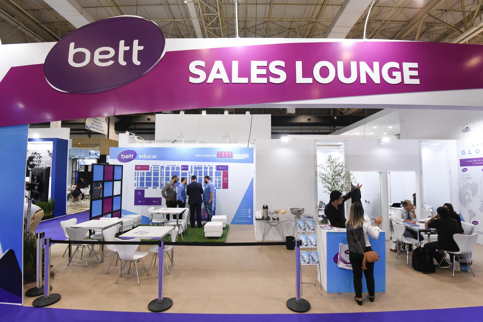 I want to be an exhibitor